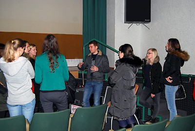 Razredni sovražnik v Metliki