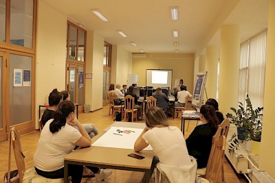 KAKOVOST USTVARJAMO SKUPAJ UDELEŽENCI IN ZAPOSLENI